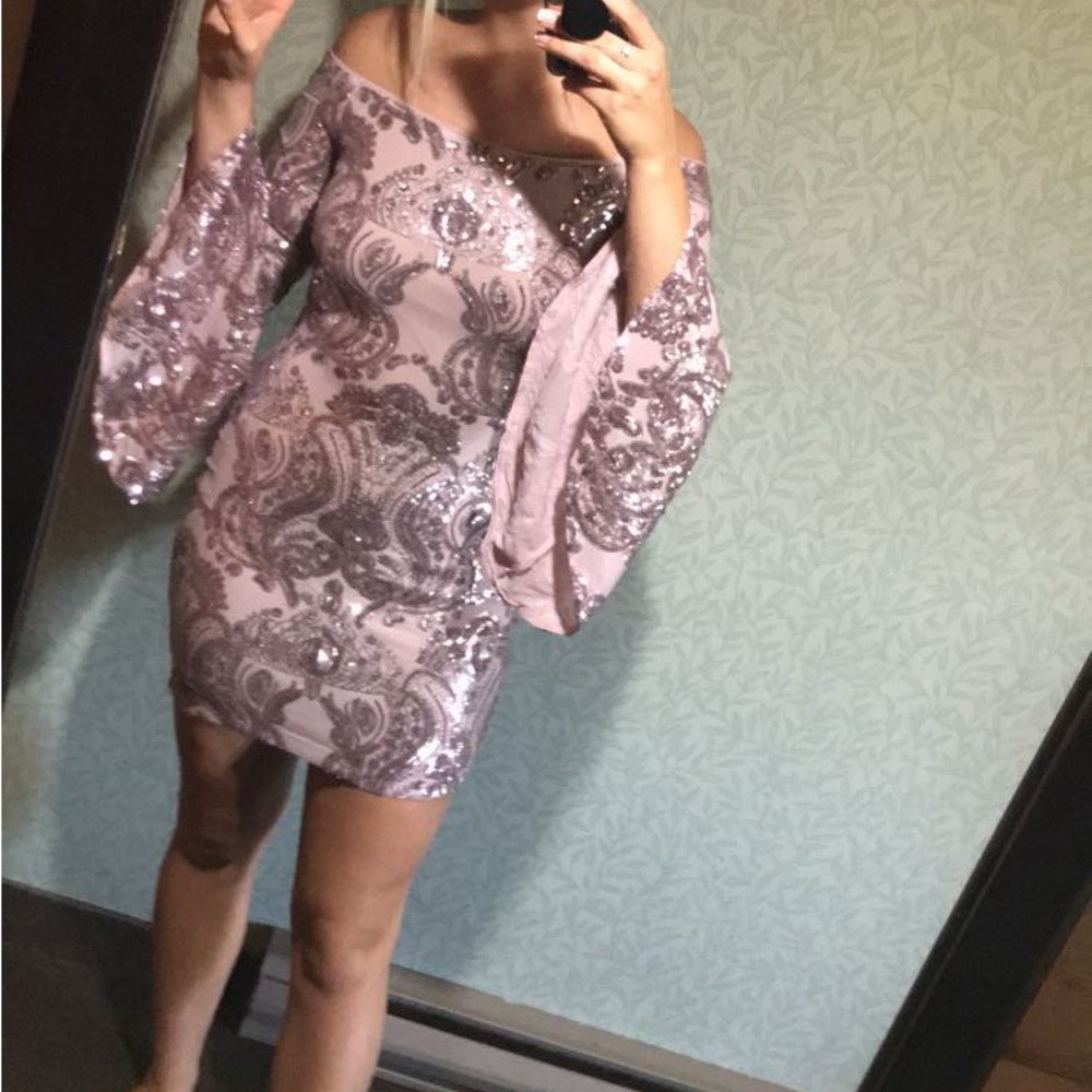 Aqua Pink sequin Off-Shoulder Bell Sleeve Bodycon Dress